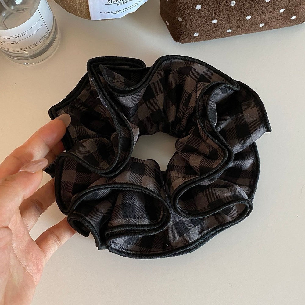 NWOT Plaid Black and Gray Hair Scrunchie